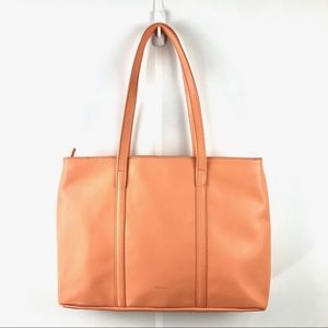Matt & Nat Extra Large Travel Tote Bag in Apricot